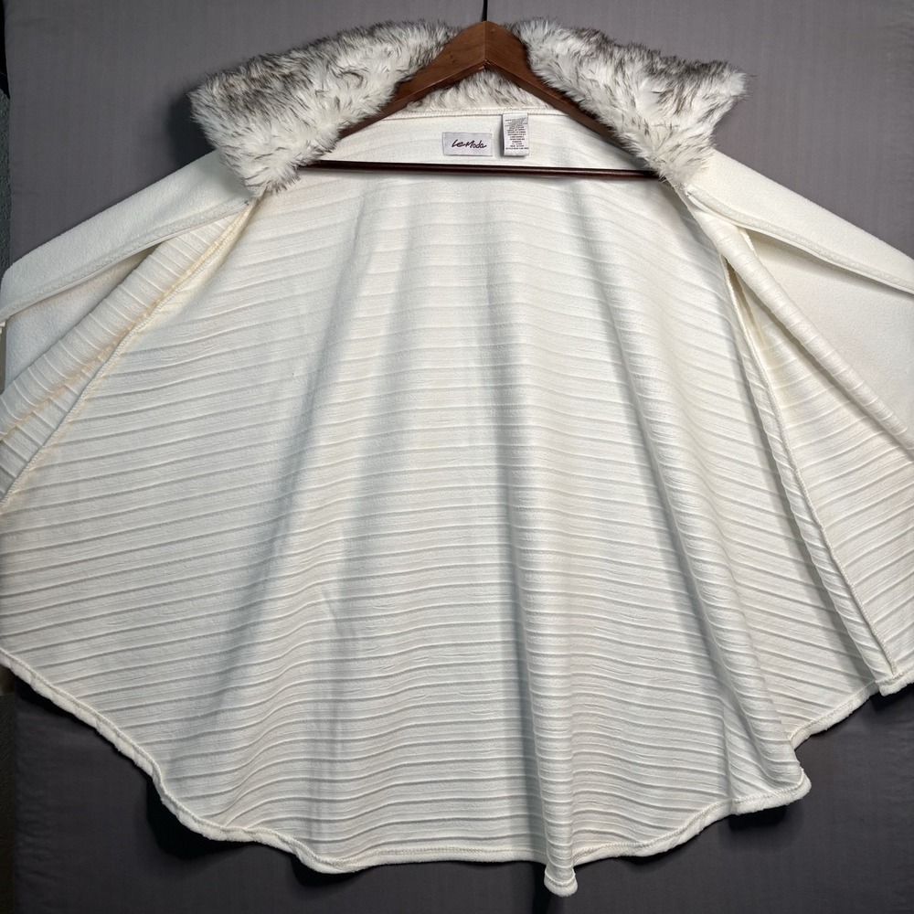 Vintage Faux Fur Capelet Womens OS Snow Bunny Aprés Ski White - Picture 6 of 7